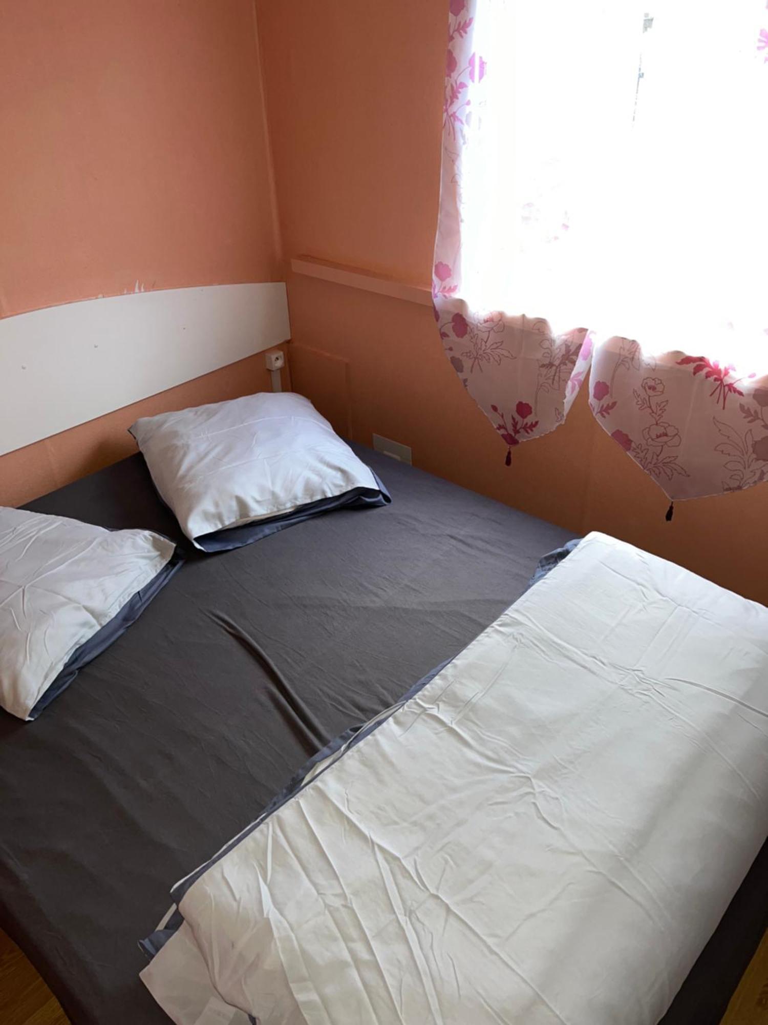 Le Familly Team Hotel Ardres Ngoại thất bức ảnh