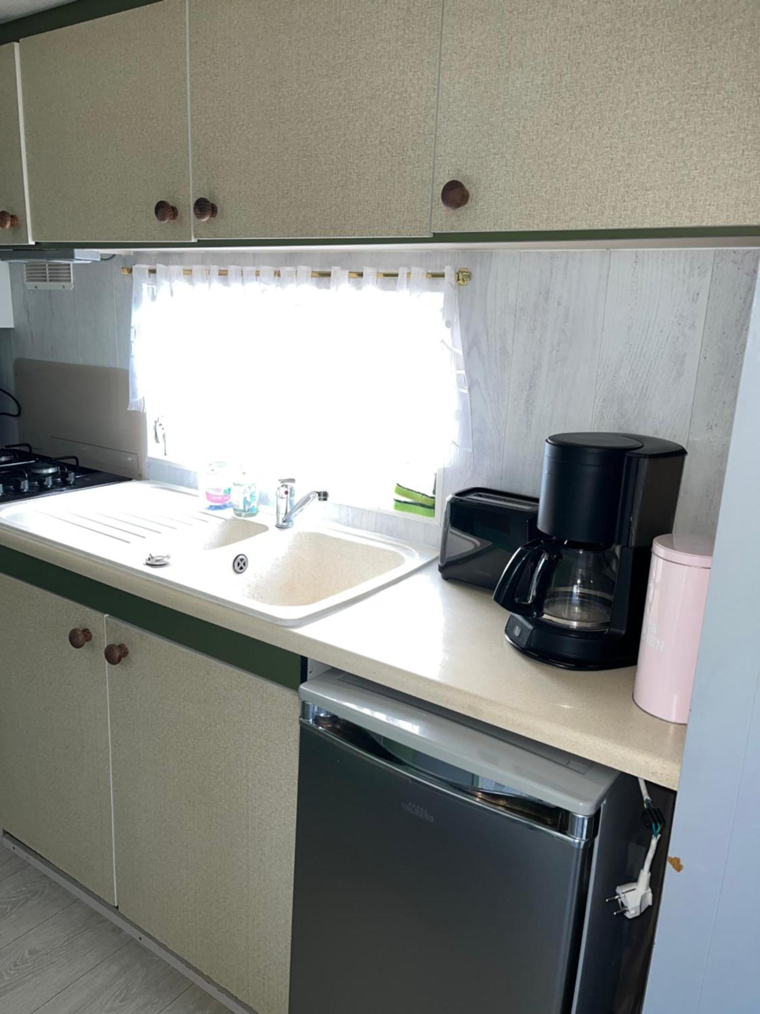 Le Familly Team Hotel Ardres Ngoại thất bức ảnh